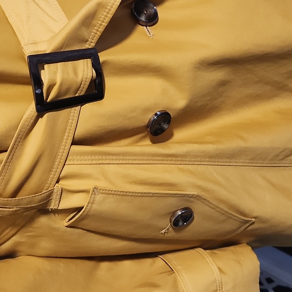 London Fog Yellow Trench Coat sz L - Picture 6 of 6
